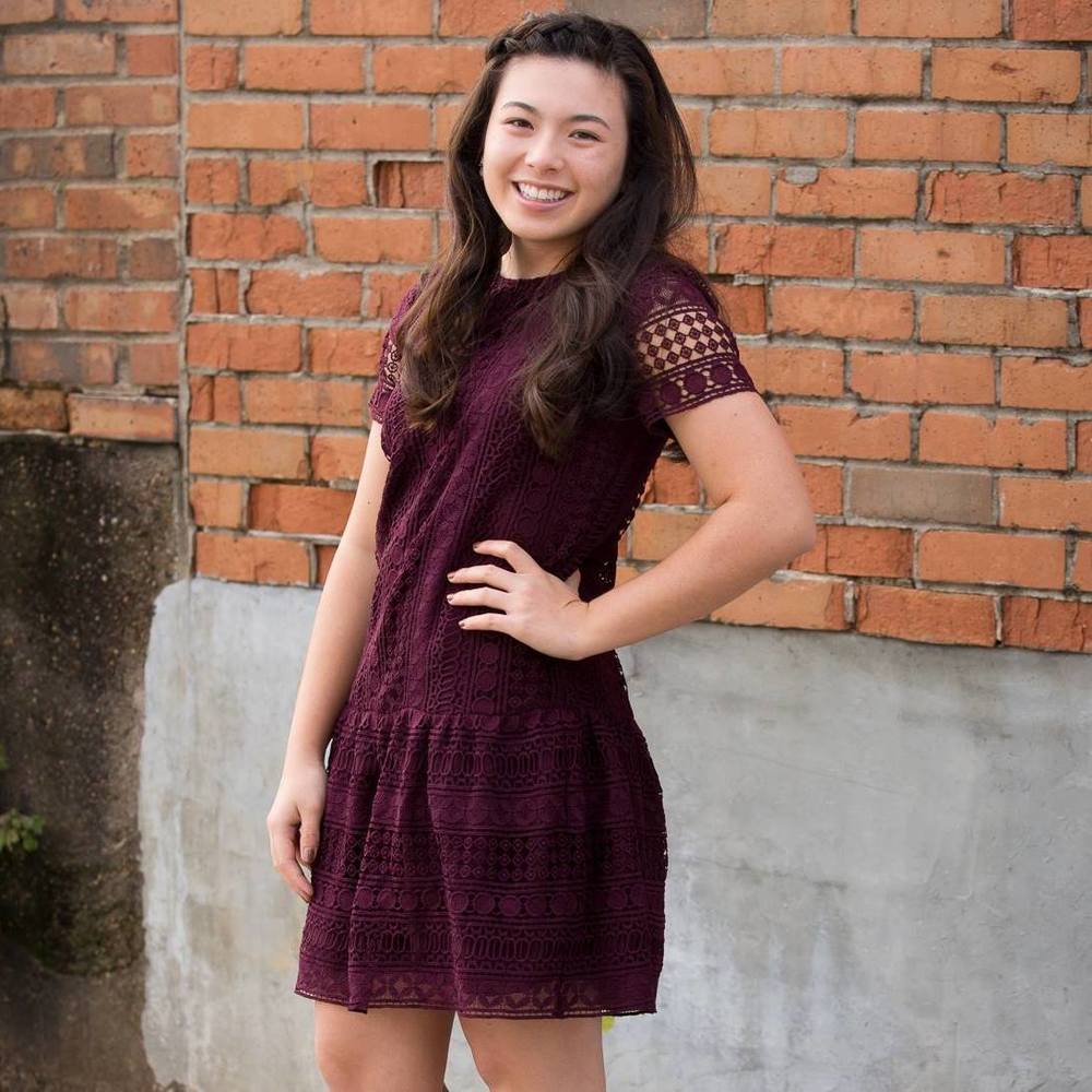 Meet your Posher, Kira